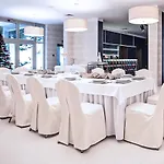 New Wave Hotel Weichsel