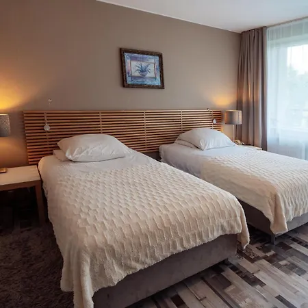 Hotel New Wave 3*