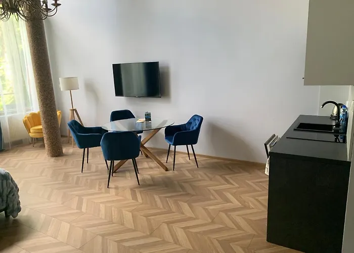 New Wave Hotel Visla